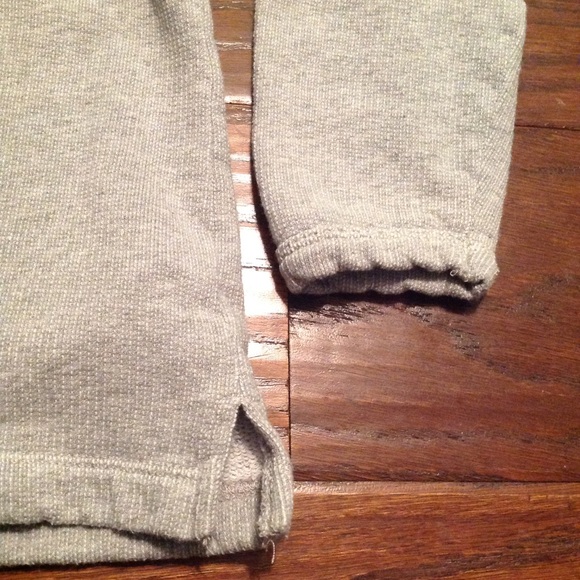 J. Crew Sweatshirt. Size‎ XS. - Picture 5 of 6